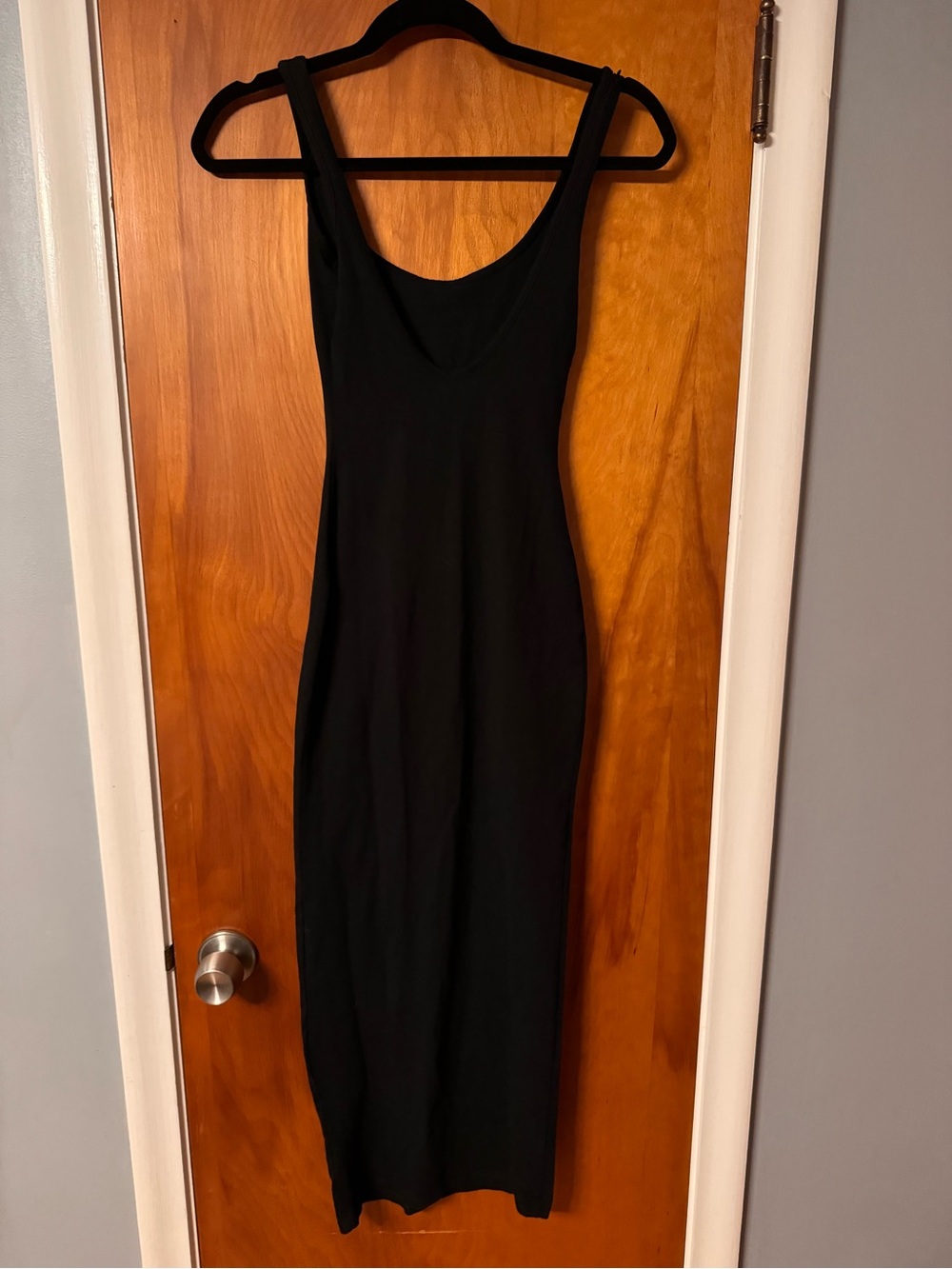 Bershka Black Scoop-Neck Midi Bodycon Dress